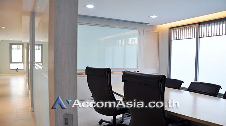 9  House for rent and sale in Sukhumvit ,Bangkok BTS Thong Lo AA16646